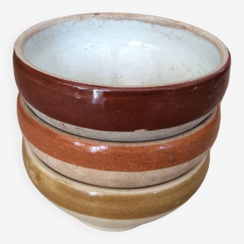 3 stoneware salad bowls