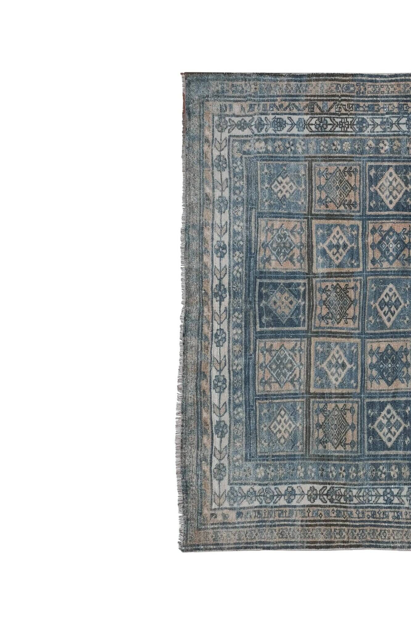 Vintage Turkish handmade rug 222x301 cm