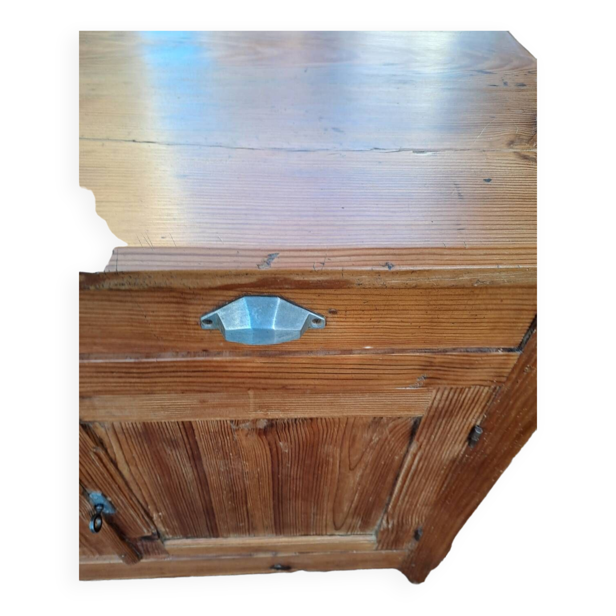 Parisian buffet from the 1930s