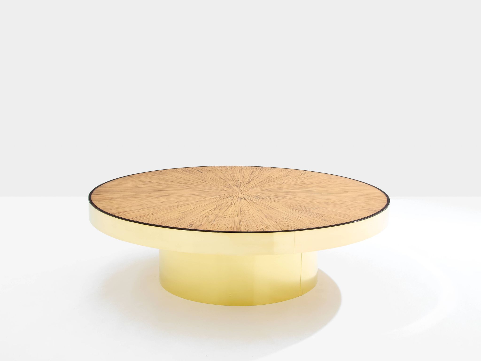 Table basse marqueterie de bambou et laiton vers 1980