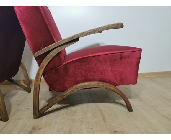 Art deco armchairs by Jindrich Halabala