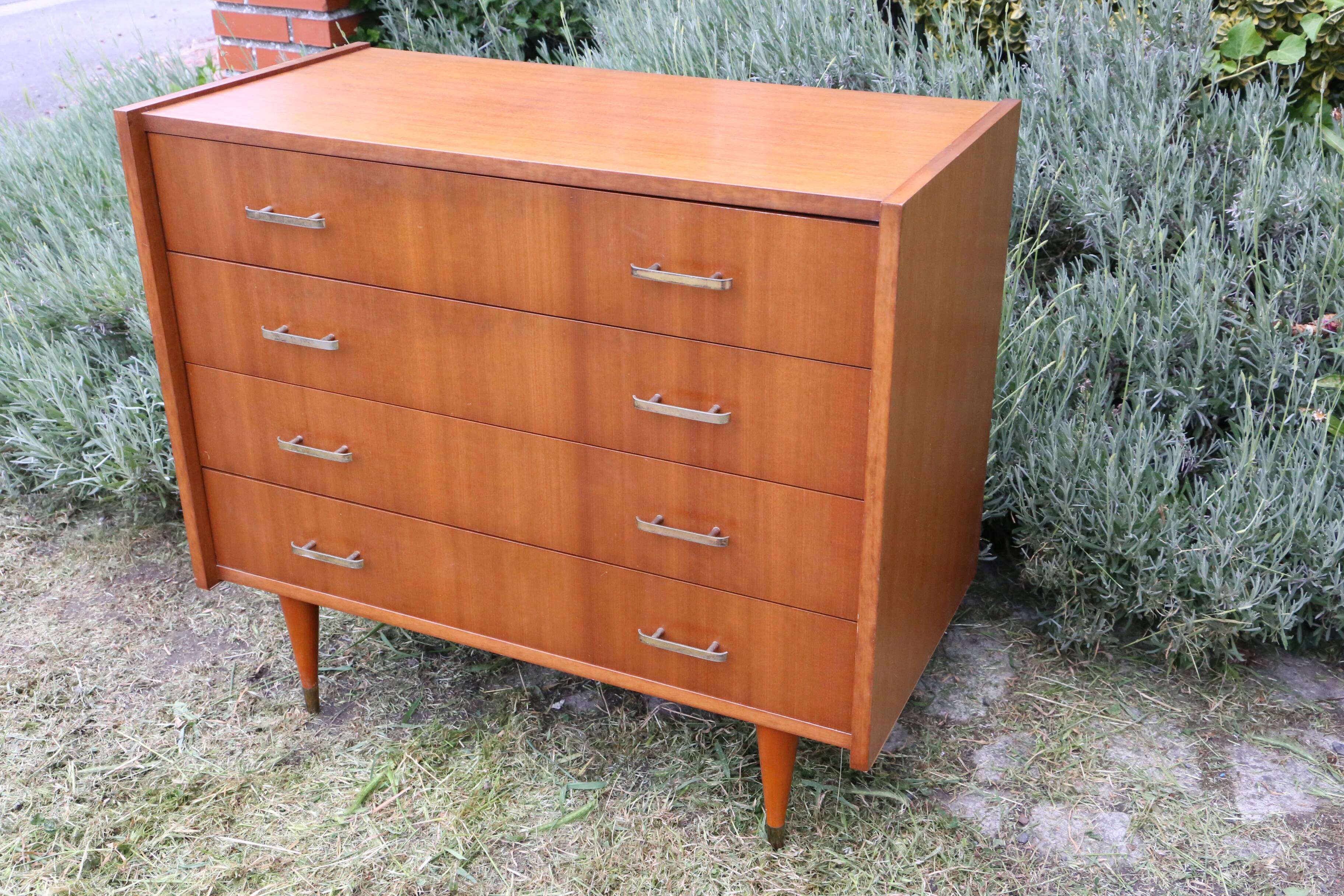 Vintage dresser