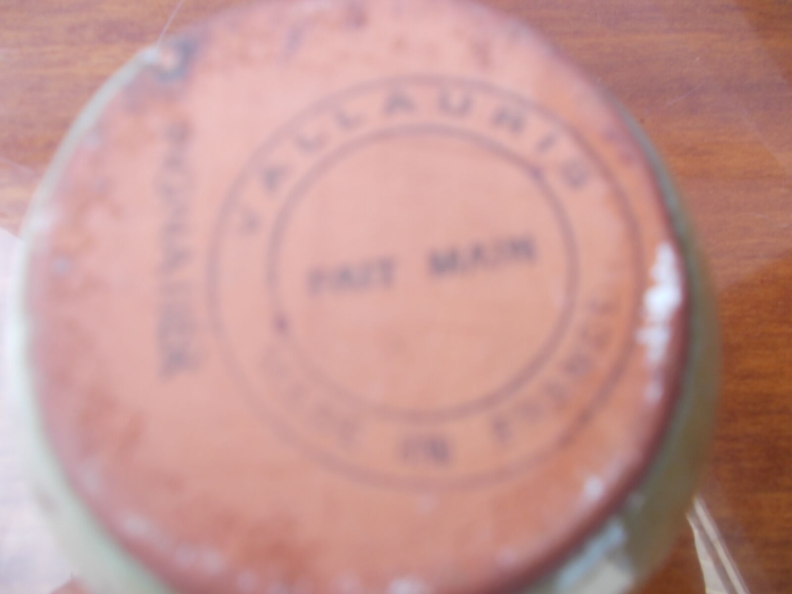 Pique flowers sandstone vallauris