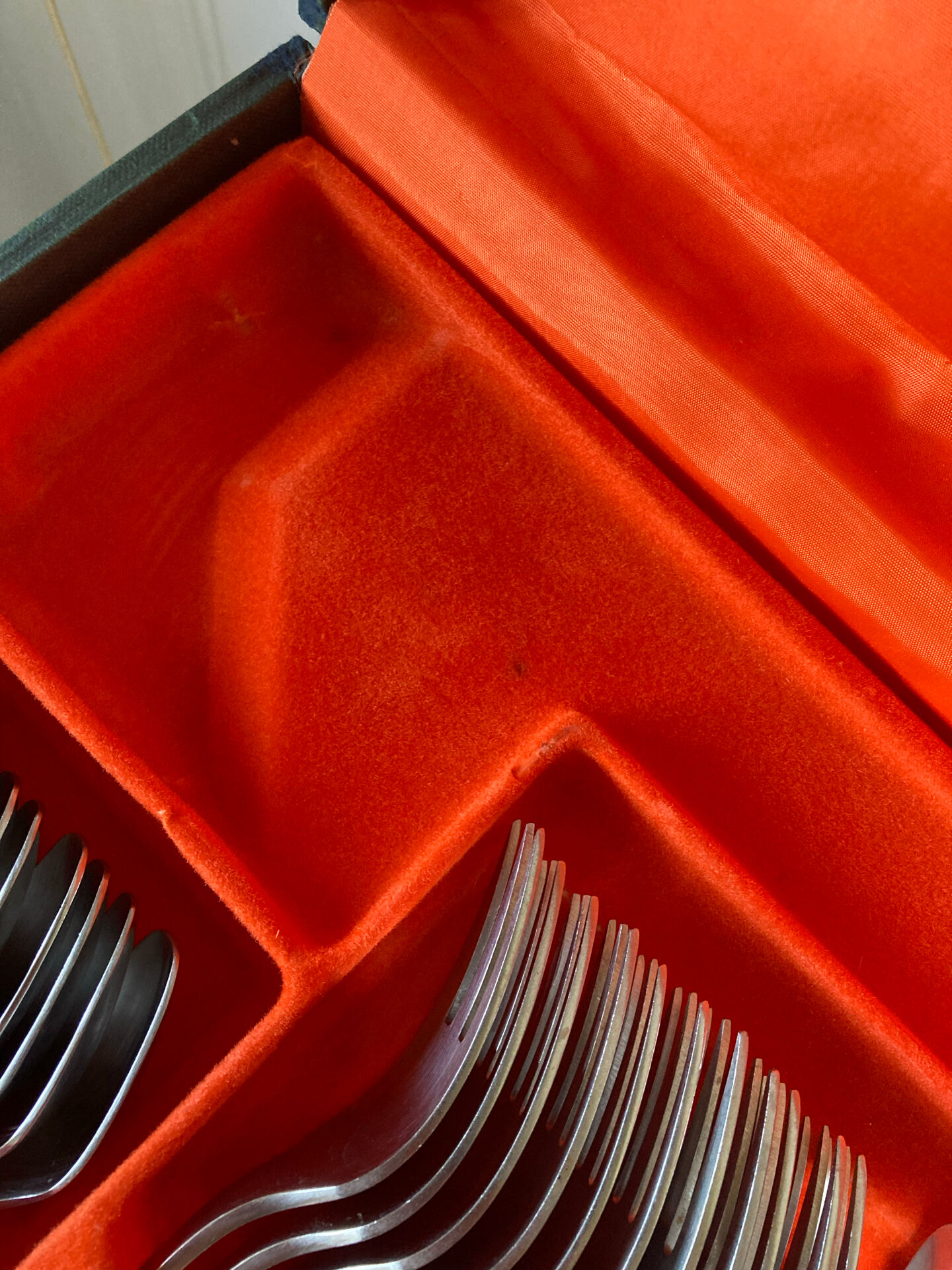 Ménagère vintage en inox Guy Degrenne, modèle Jet