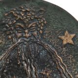 Max Le Verrier bronze trinket bowl, decoration of the sign of the zodiac Aquarius, 1930/1940