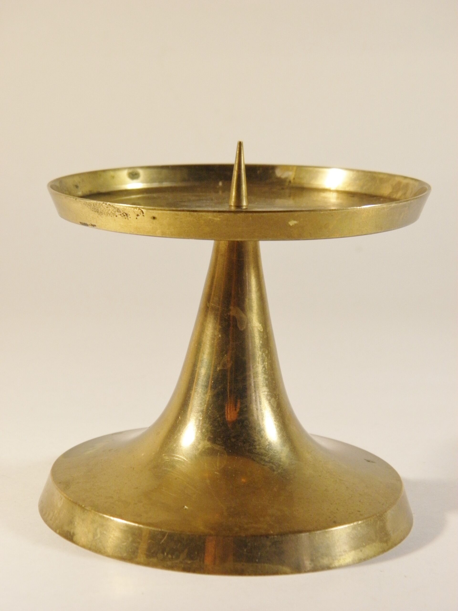 1970 brass pick-up candle candle