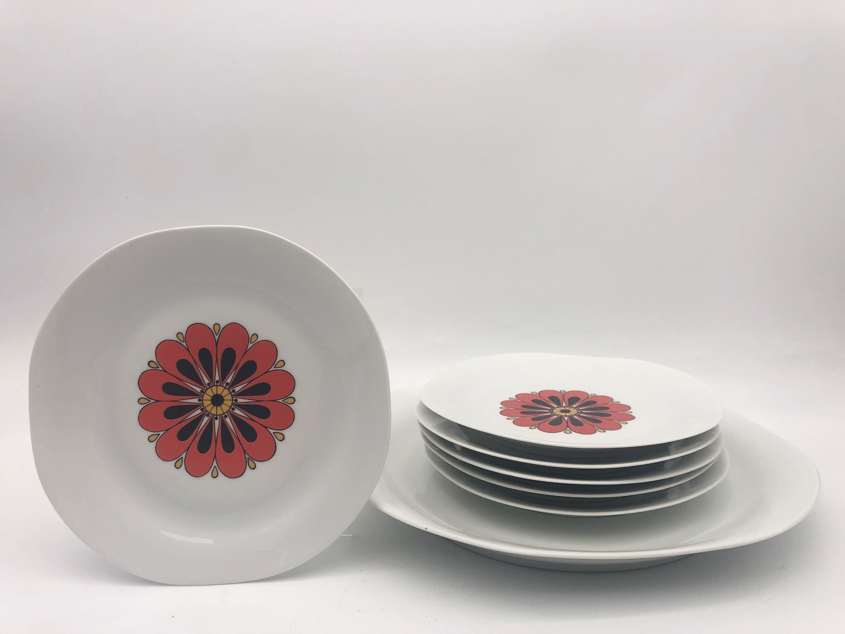 Jacques-André Souchet for Massé Surget set of six plates and a dish