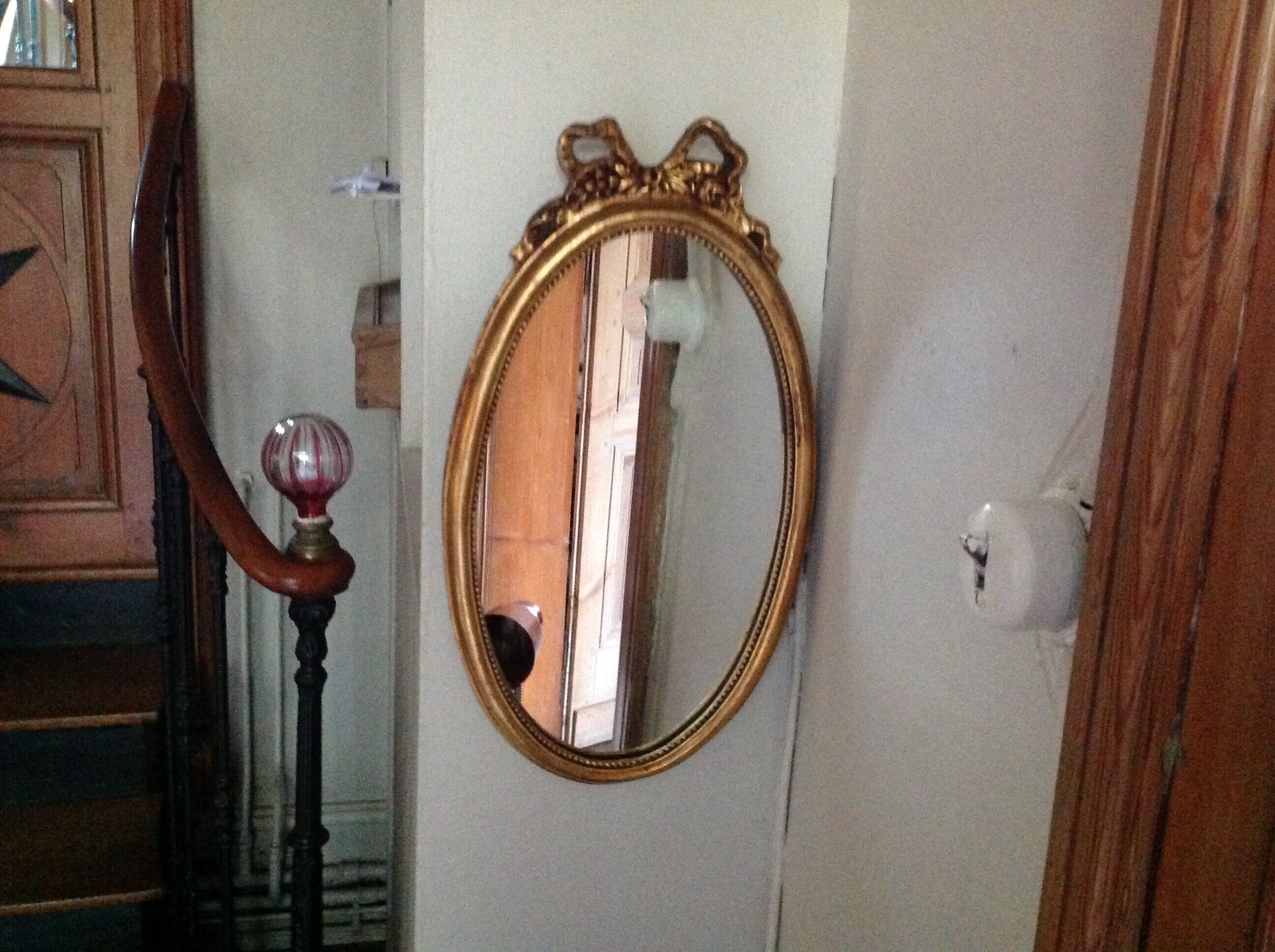 Mirror gold wood medallion - 43x24cm