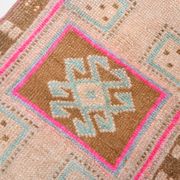 Tapis  vintage en laine fait à la main