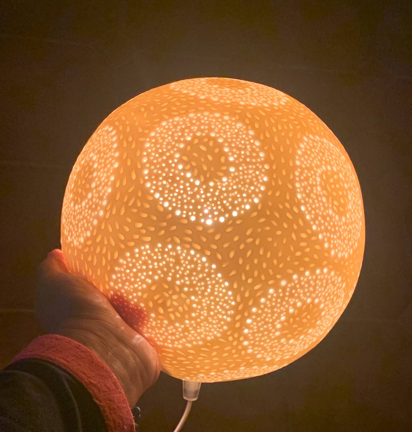 Porcelain lamp