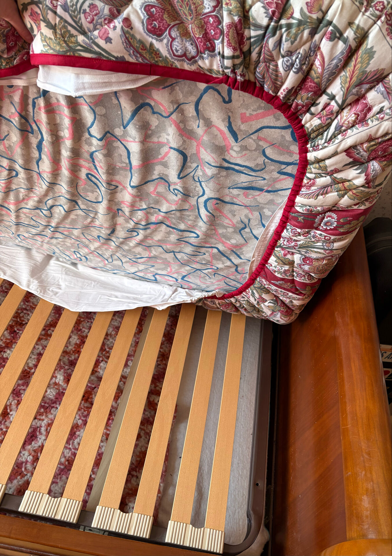 Loft bed + drawer bed