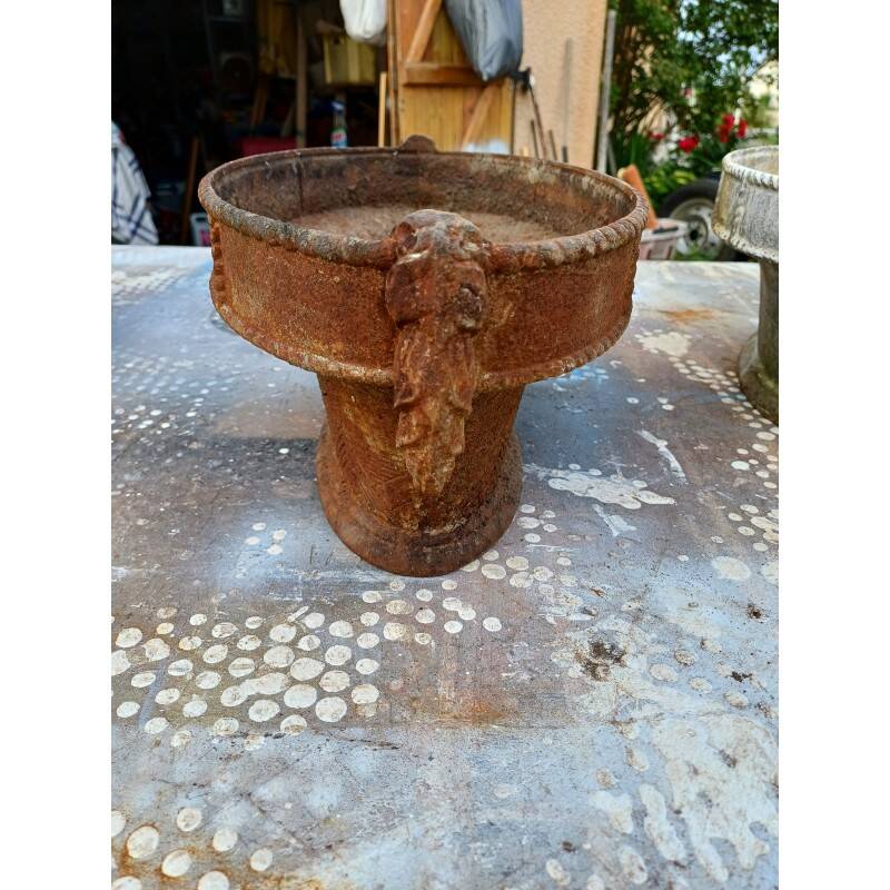 3 cast iron planters 1900: Charleville - Mézières