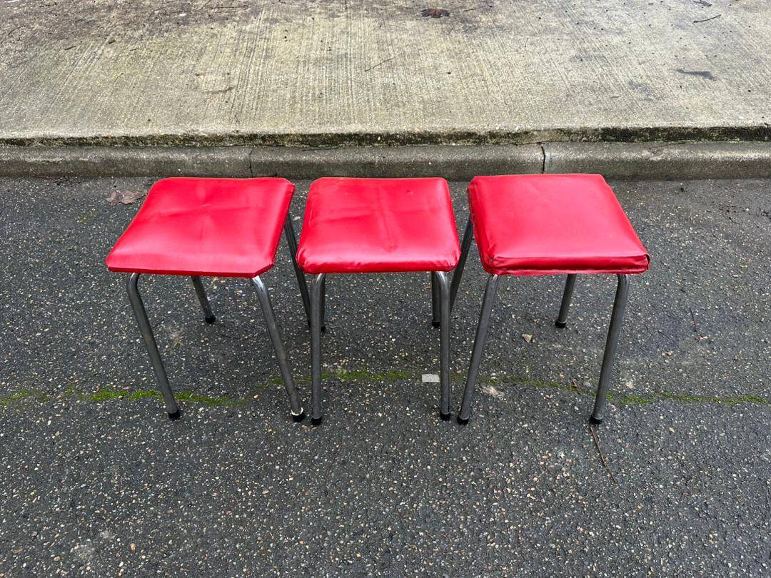 Steel stool with burgundy faux leather fabric
