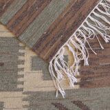 Small Vintage Kilim Rug - 122 x 60 cm