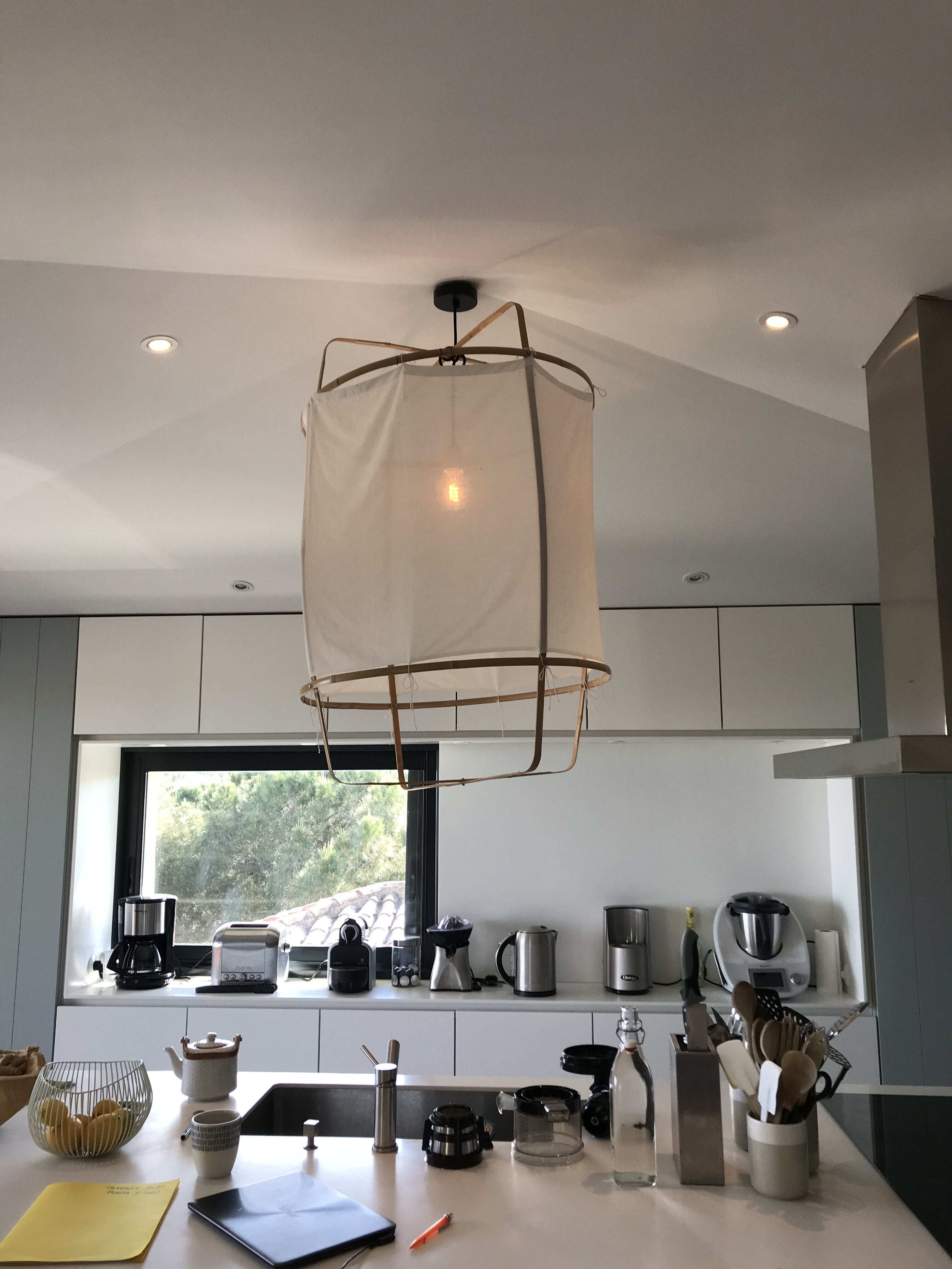Hanging ay illuminate z2 blond bamboo and white cotton