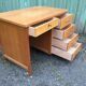 Bureau vintage en chêne à 5 tiroirs