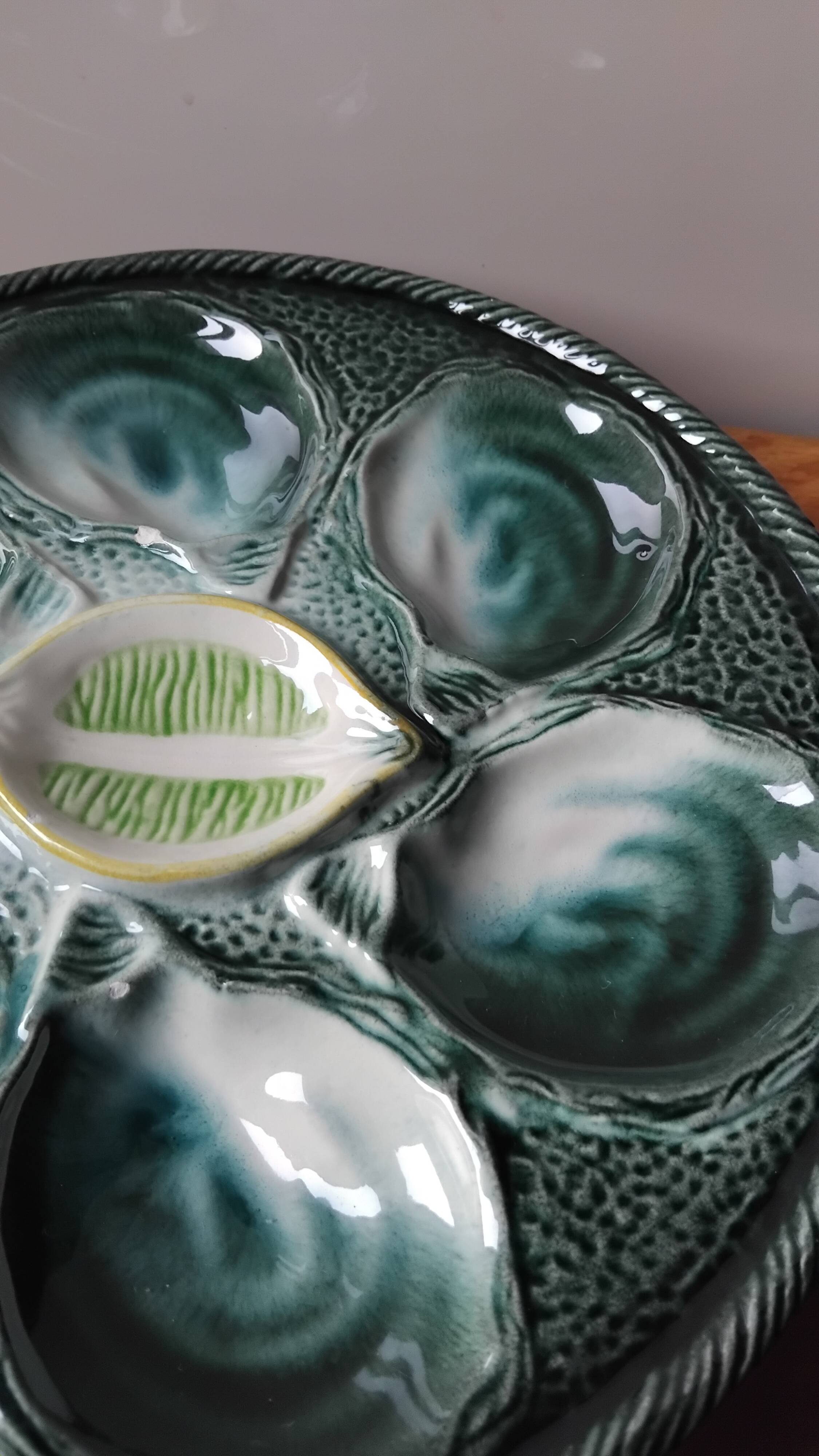 Set of Saint Clément oyster plates.