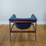 Artifort model 040 lounge chair by Geoffrey Harcourt