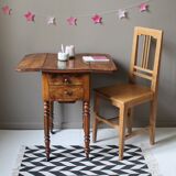 XiXe mahogany flap table