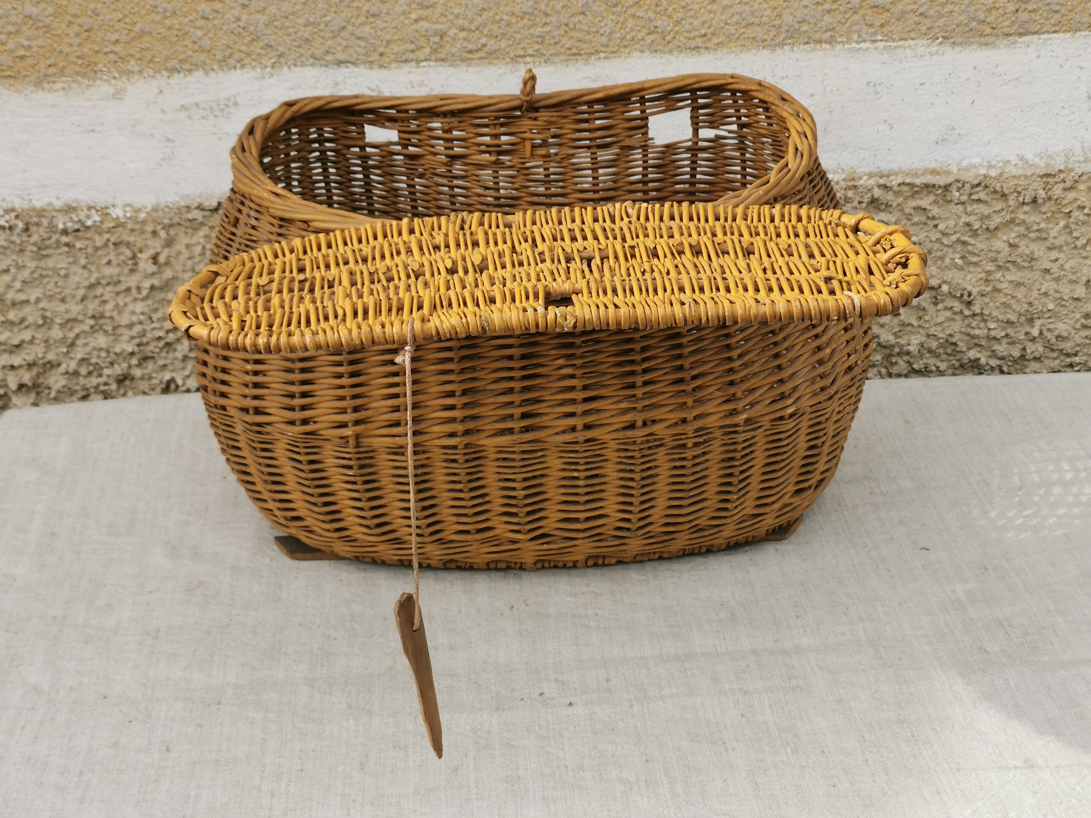 Panier vintage en rotin pour velo