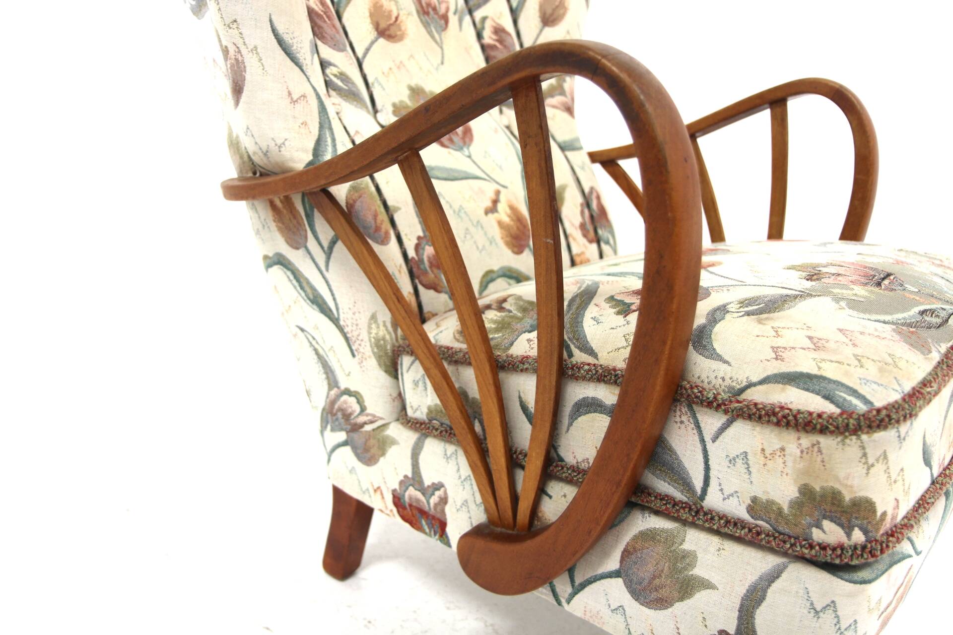 Scandinavian elm armchair, Swedish Modern, Sweden, 1940