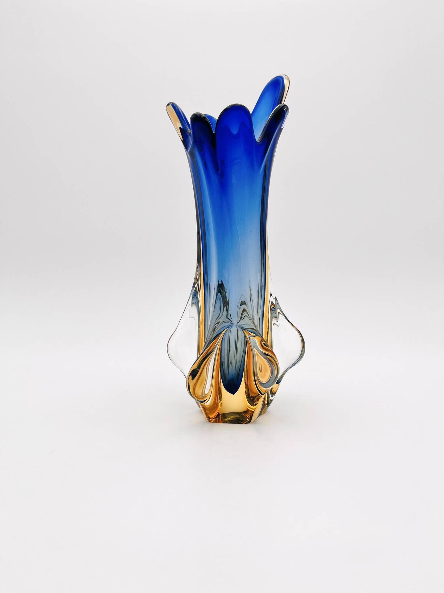 Murano Sommerso Vase Sculpture Chambord Model Blue Amber 26cm