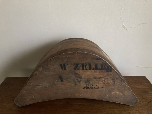 Boite neo classique en bois courbé 19e 1860