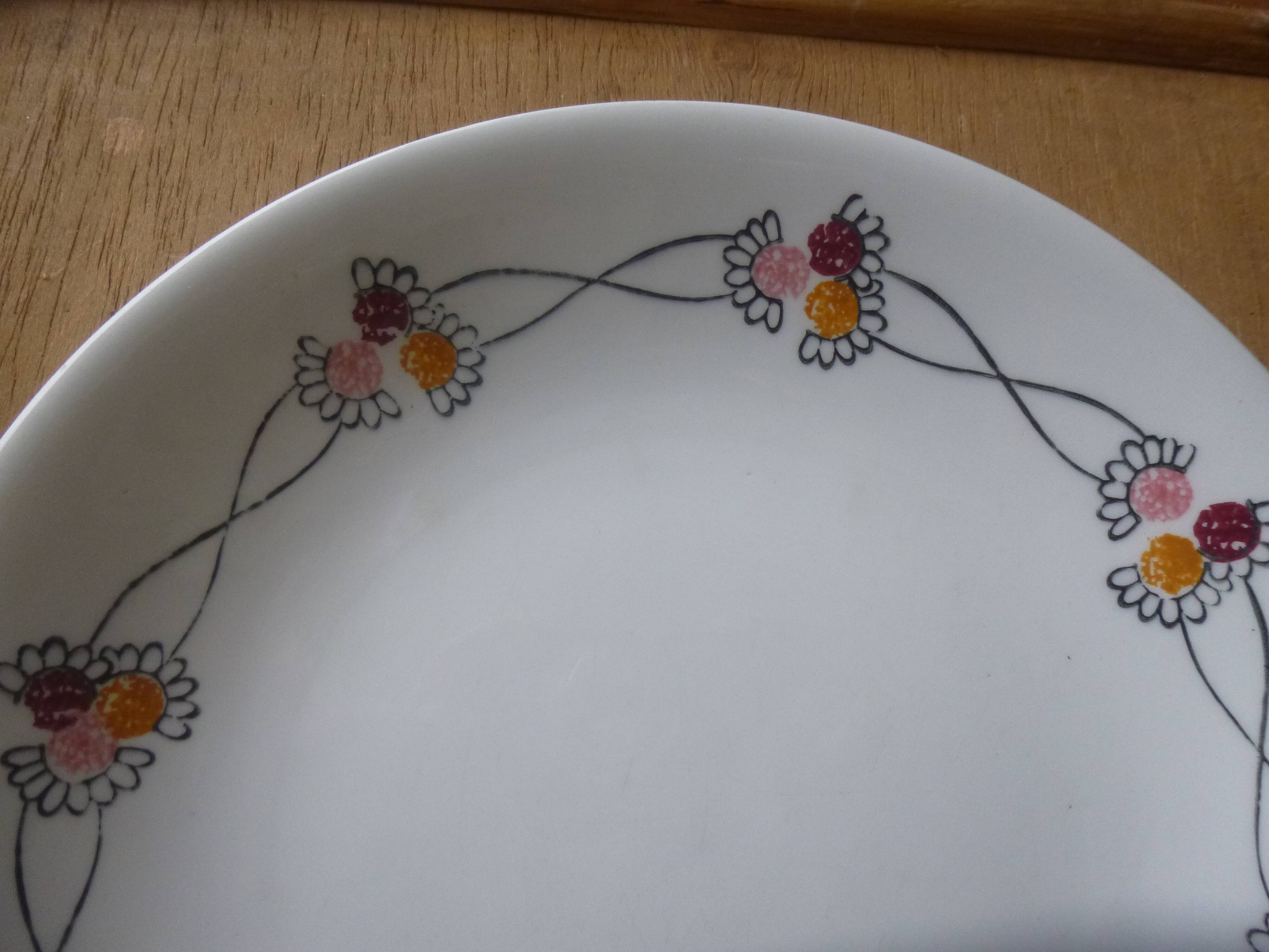 Flat plate Gien model Fleurettes