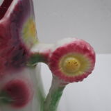 Vases and gardener "onnaing" in art nouveau dabsin