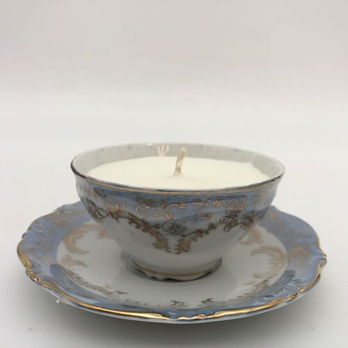 Bougie “tasse de thé” en porcelaine senteur « coton et sel de mer »
