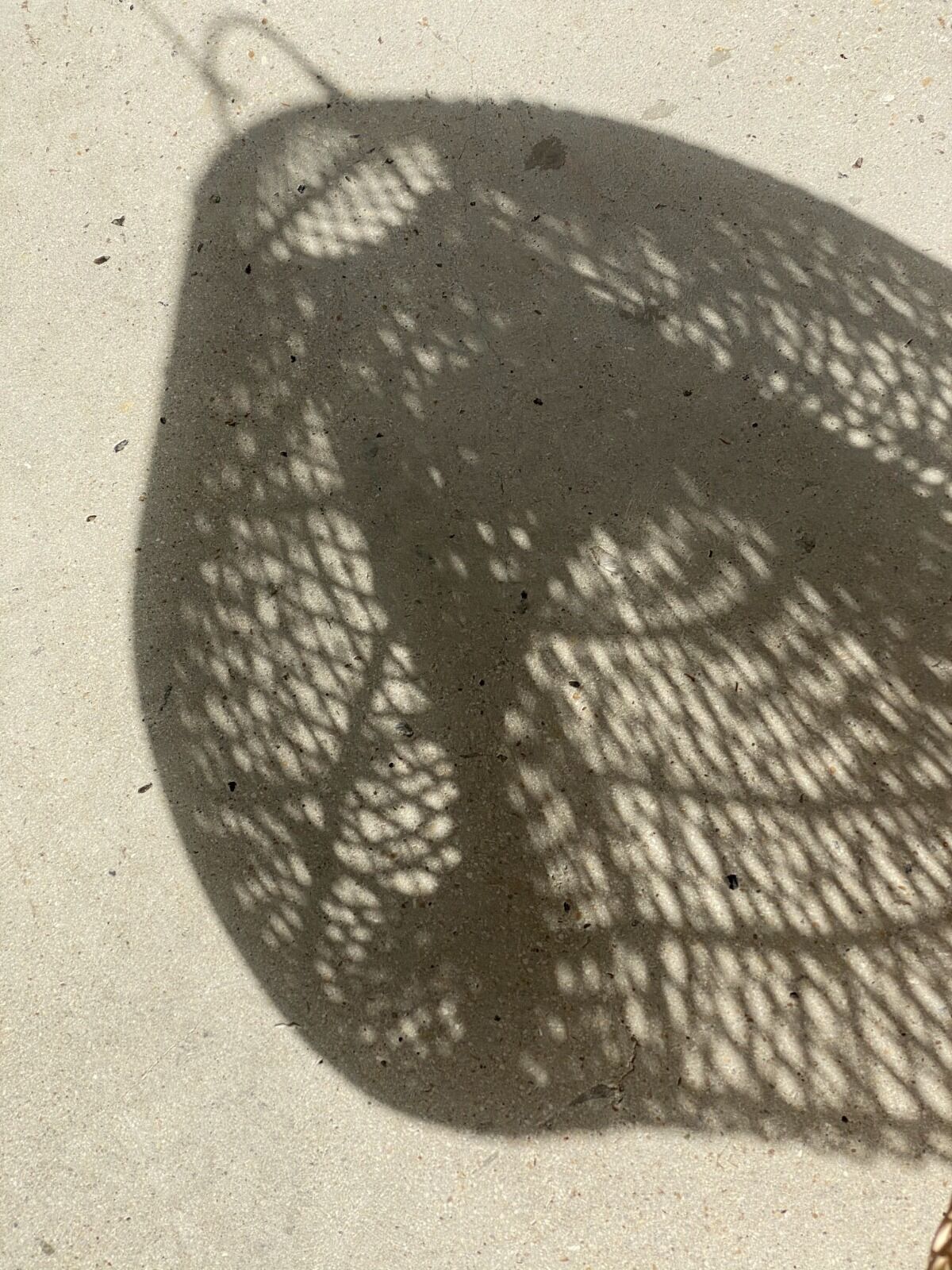 Small rattan lampshade in the shape of a braided hat