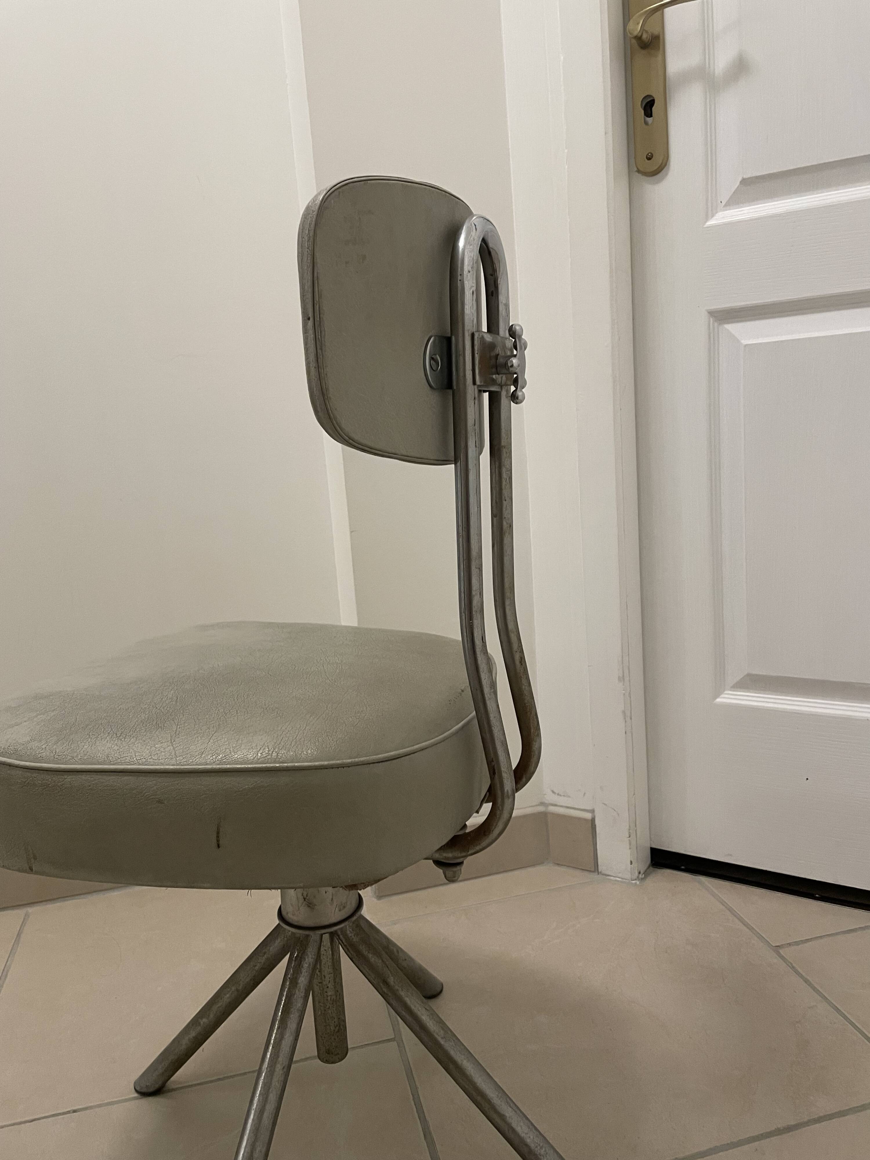 Ronéo swivel office chair