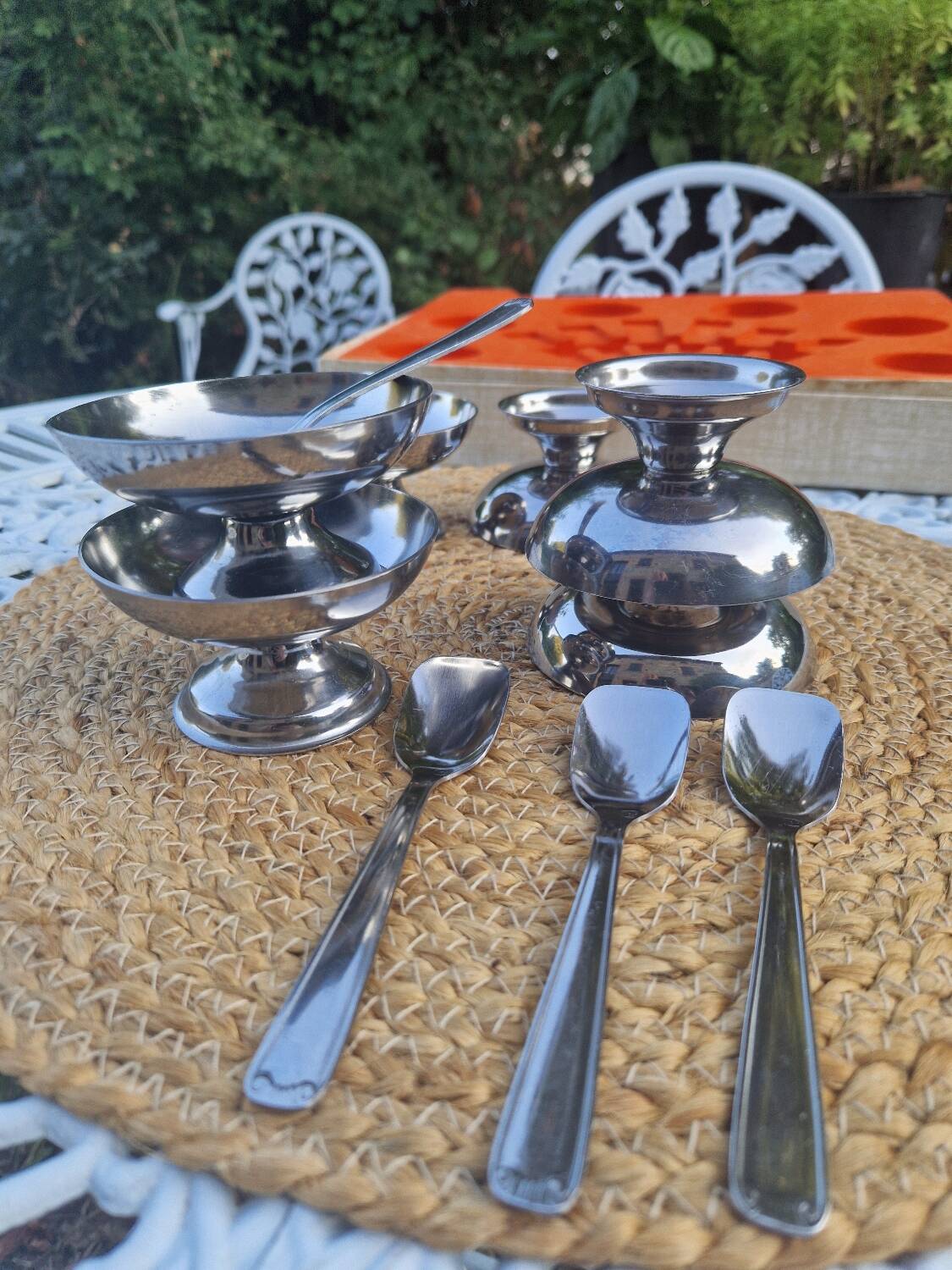Lot de 6 bols à dessert vintage en acier inoxydable avec 5 cuillères
