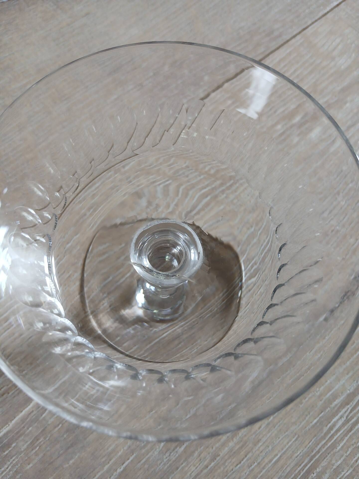 6 coupes à champagne anciennes en cristal