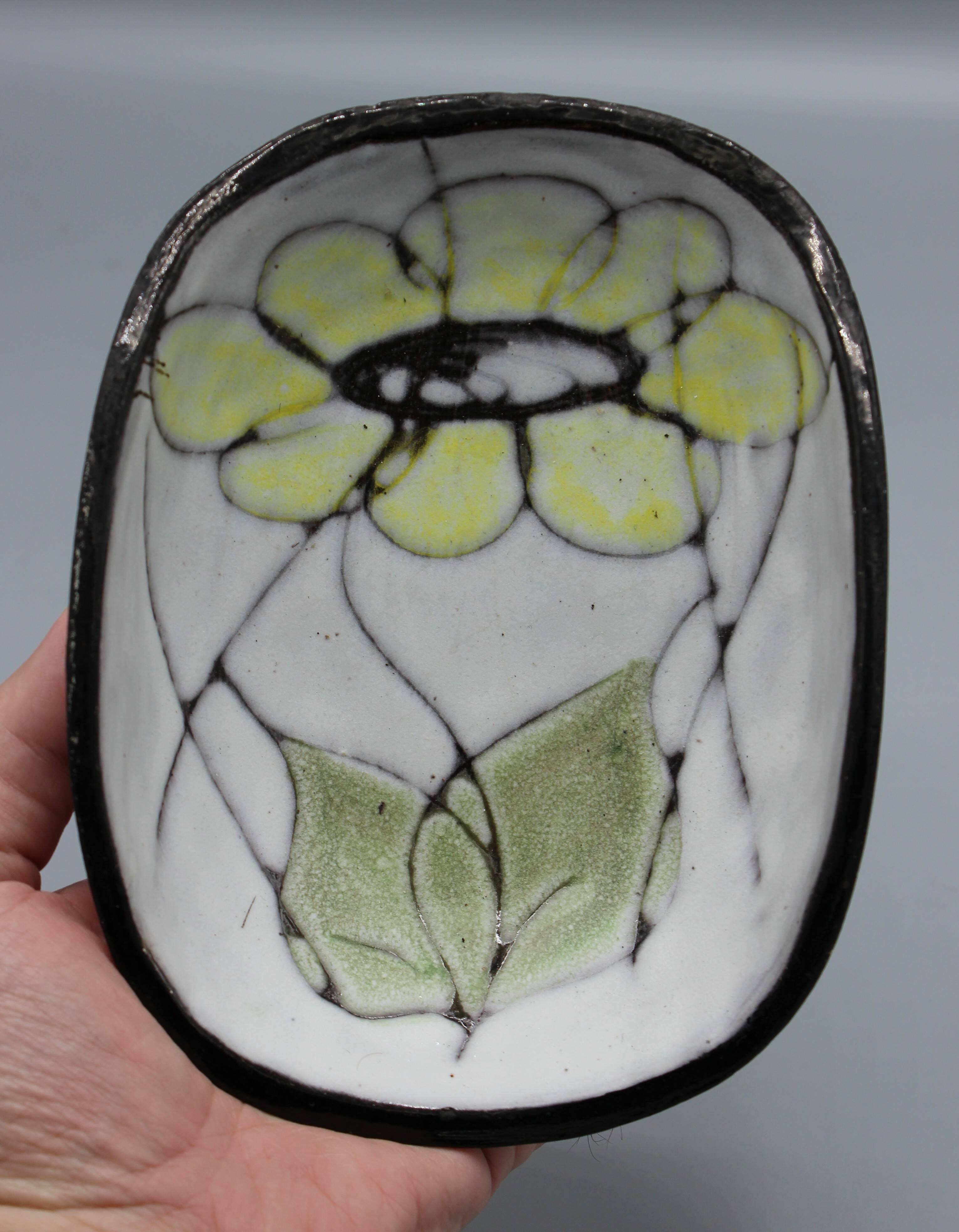 Beautiful vintage ceramic pocket emptying cup - vallauris maunier - no capron