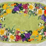 Oval rug from the 70s in pure wool 144x88cm