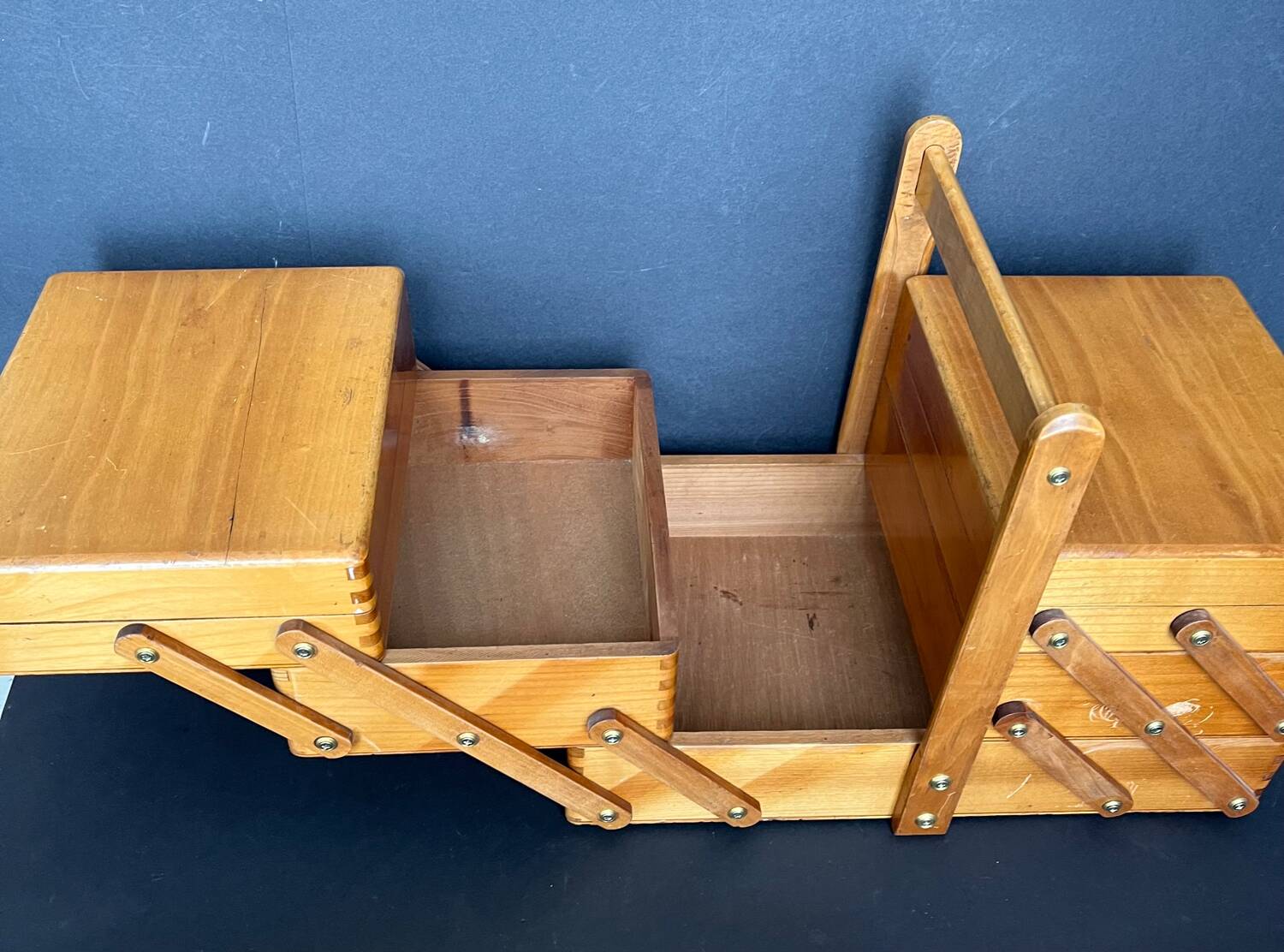 Vintage table worker