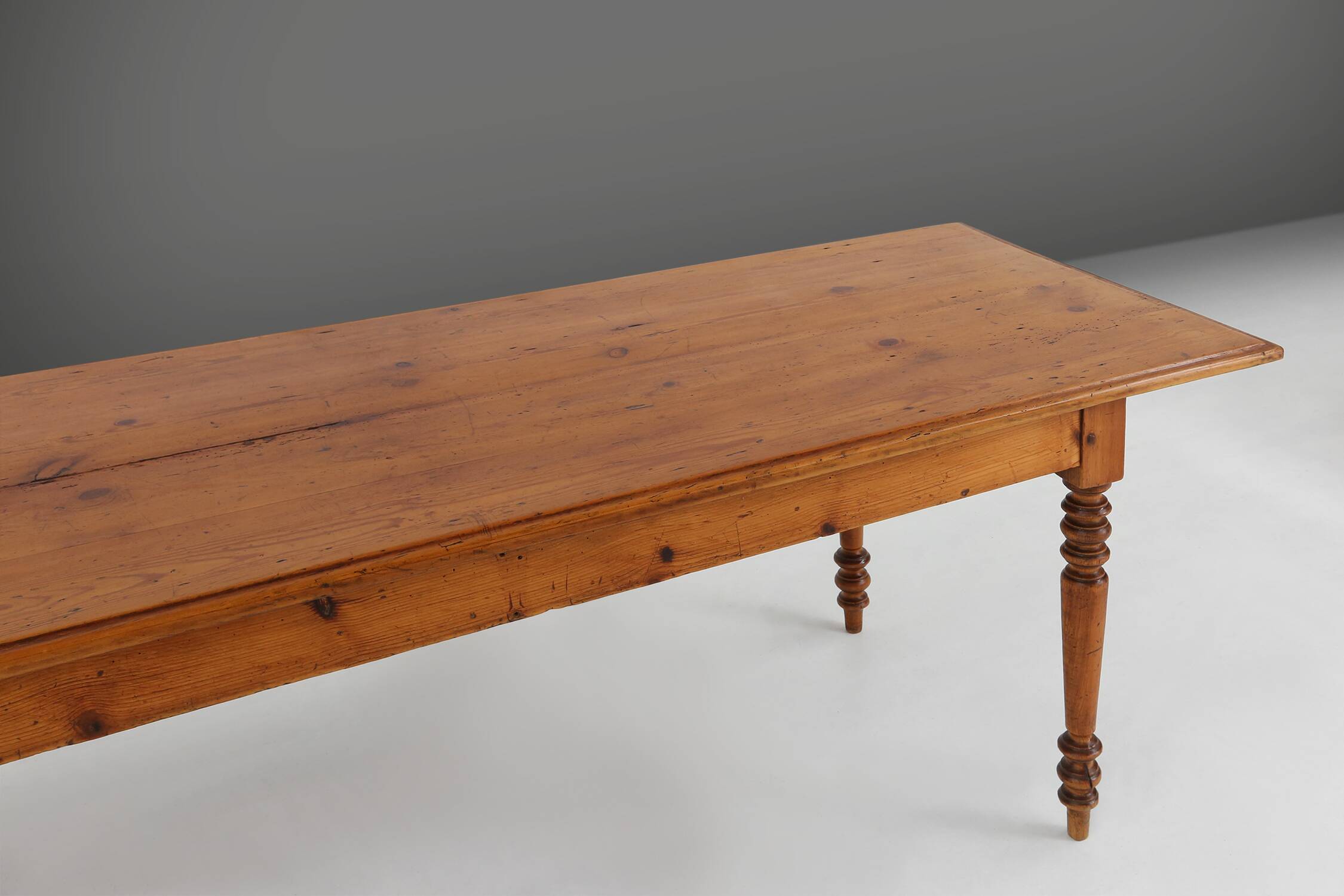 Large French rustic farmhouse table 19th century