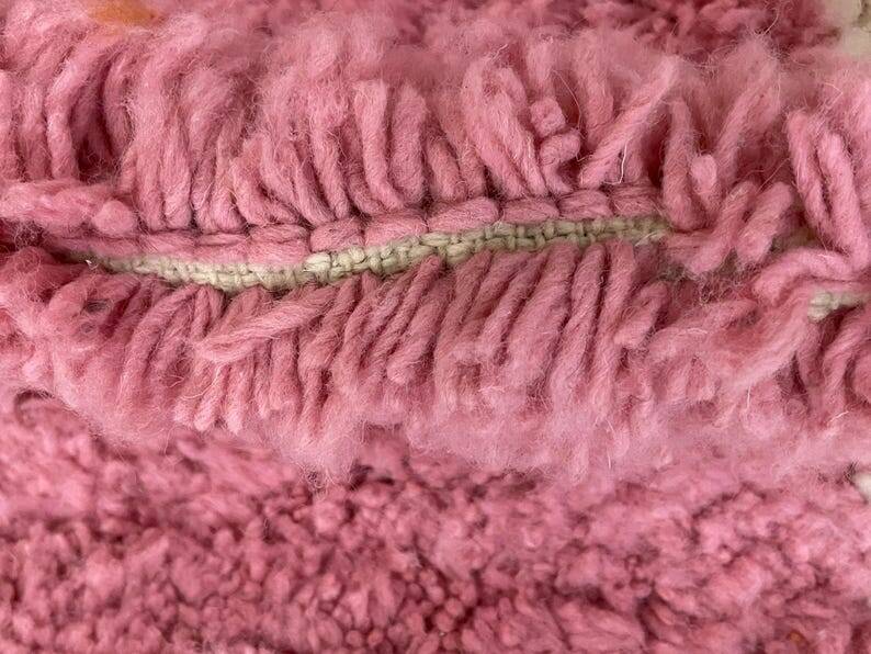 Azilal rug woven in natural wool 250cmx300cm
