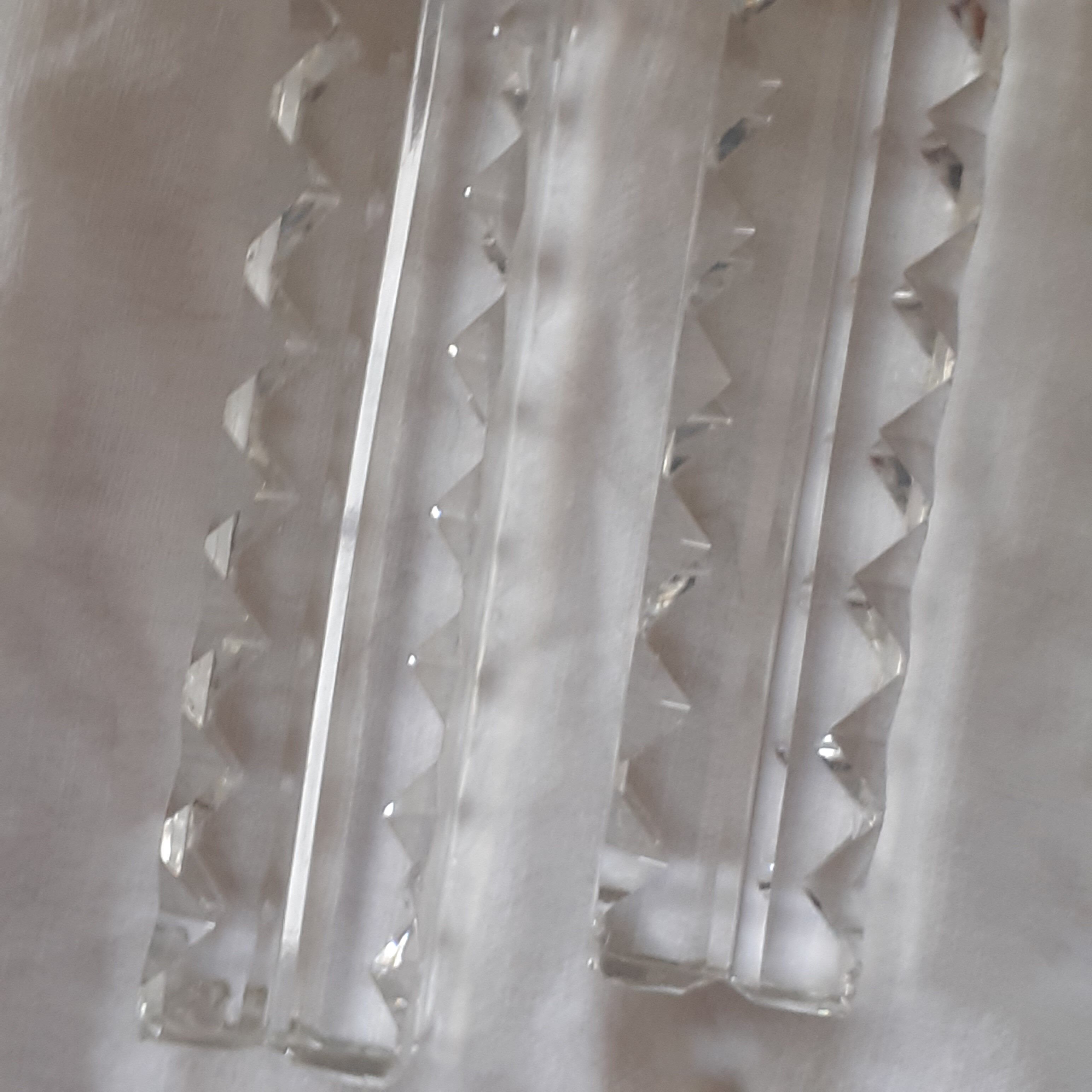 12 carved crystal knife holder. cristallerie lorraine