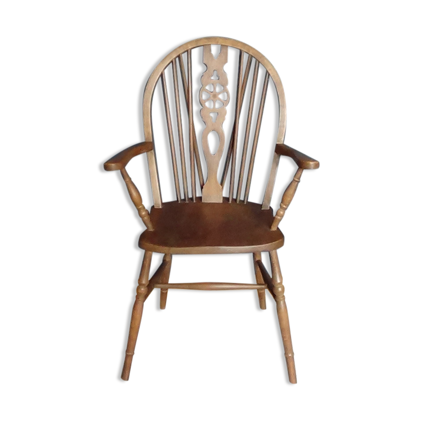 Wheelback windsor chair