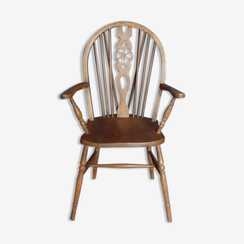 Wheelback windsor chair