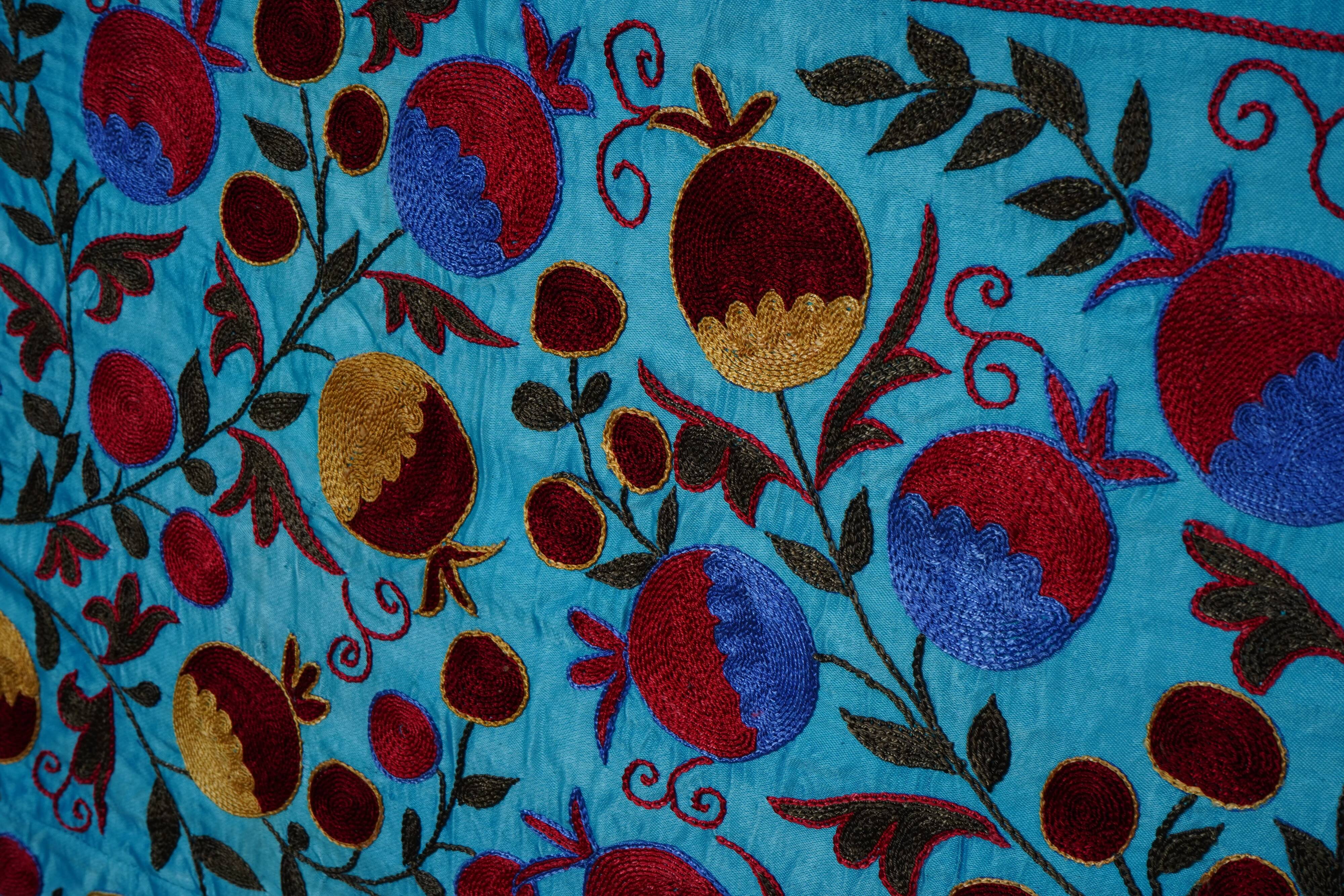 Hand-knotted rug, vintage Turkish rug 103x183 cm