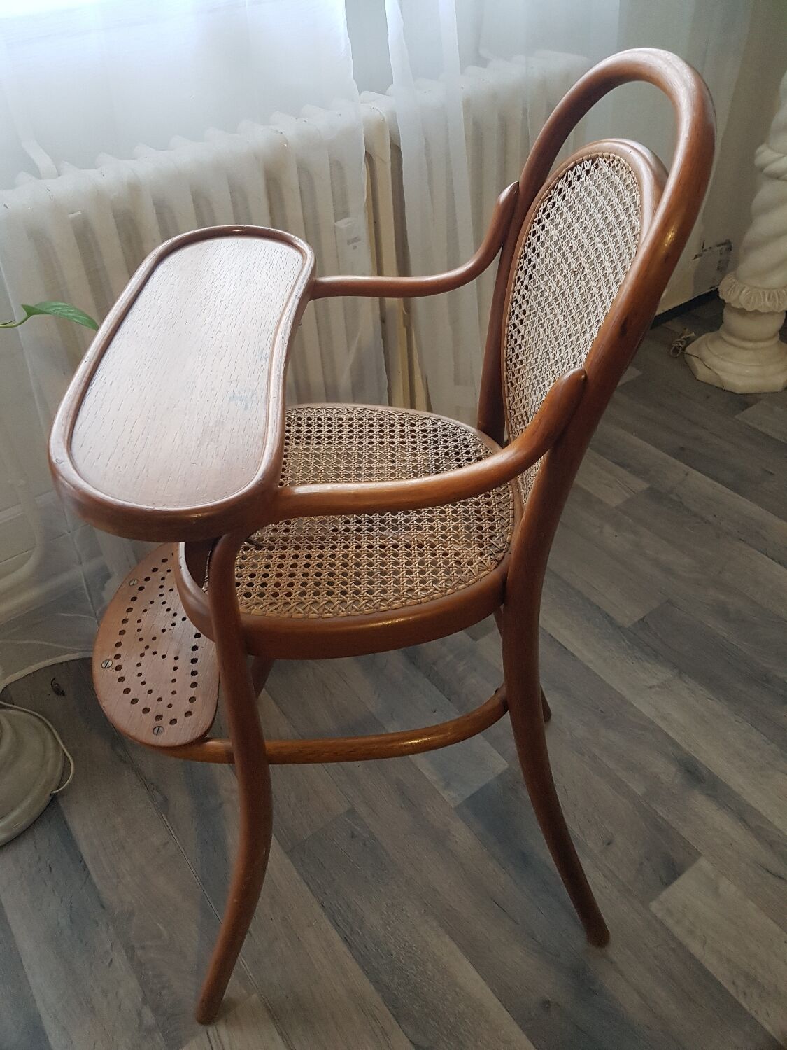 Thonet children's high chair in arched wood