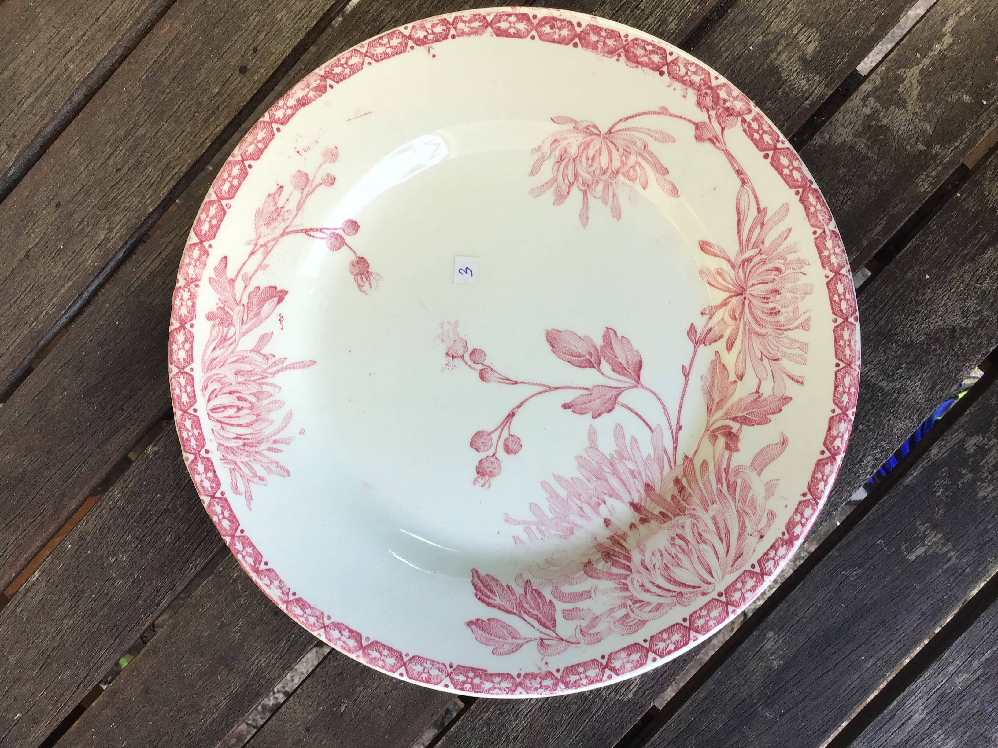 Assiettes à dessert « Turenne » de Creil et Montereau