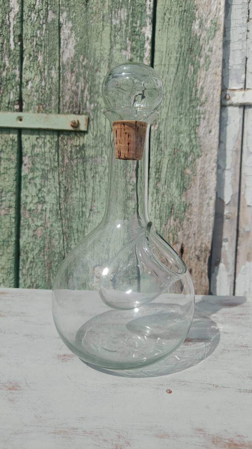 Blown glass carafe / decanter