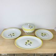 Plats et soupière en céramique vintage