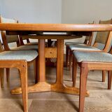 Vintage teak rectangle extendable dining table by AM Mobler Denmark
