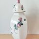 Vase décor fleurs peints à la main