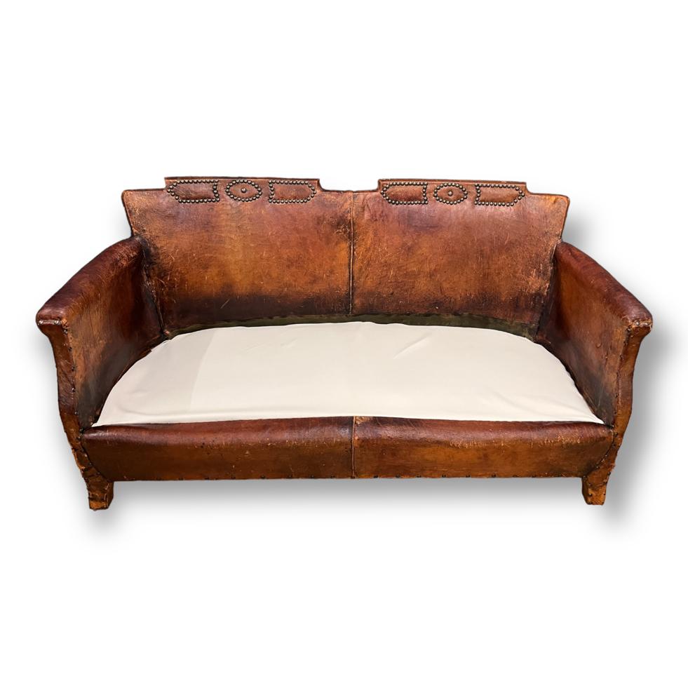 Sofa and 2 club armchairs